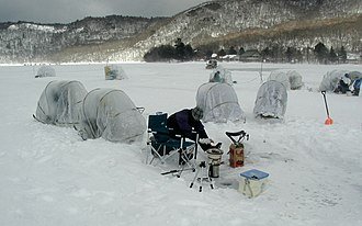 Experience the Thrill of Ice Fishing in the UK with Online Gaming Options
